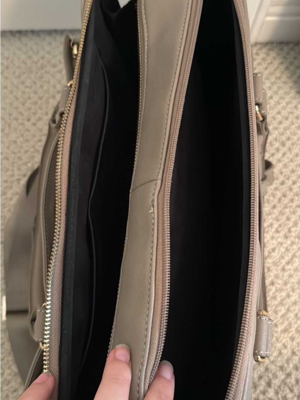 Samsonite Taupe Laptop Bag with Detachable Shoulder Strap - Picture 5 of 9
